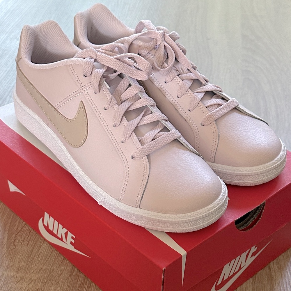 Nike Women's Court Royal Sneakers